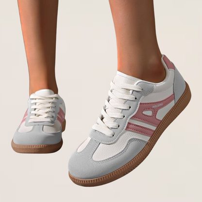 White low-top all-day support shoes, lace-up with pink stripe and gum sole