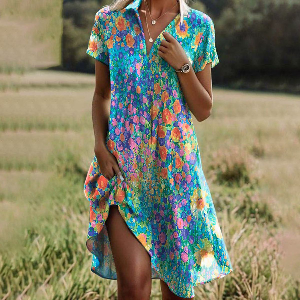 Multicolour floral flowy dress with V-neck, short sleeves, side slit