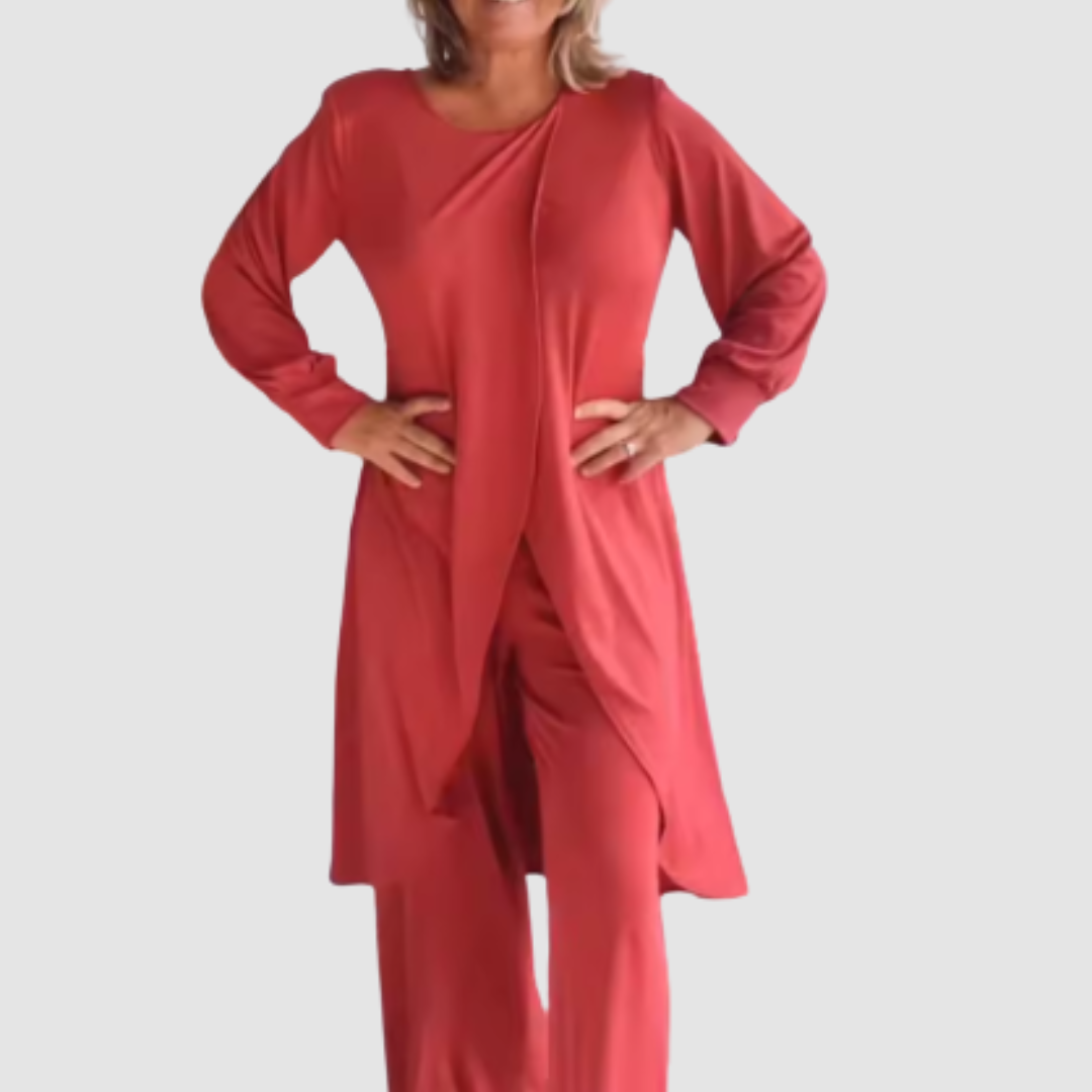 Laine™ longline top and trousers set, red with side slit
