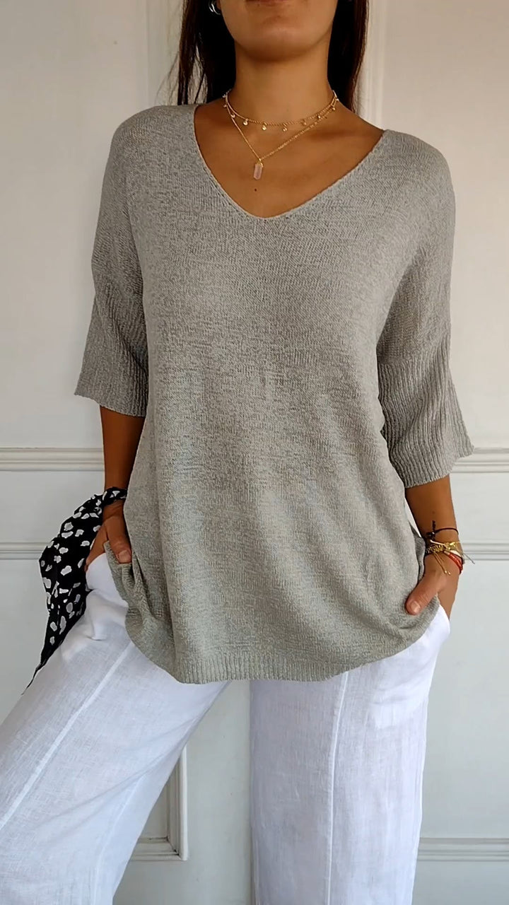 Women's gray v-neck casual knit top, 3/4 sleeves