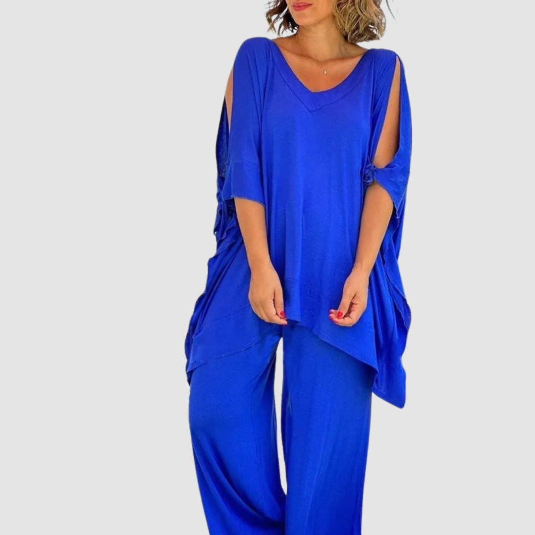 Zinnia™ relaxed style set in blue: V-neck tunic with draped sides and wide-leg pants