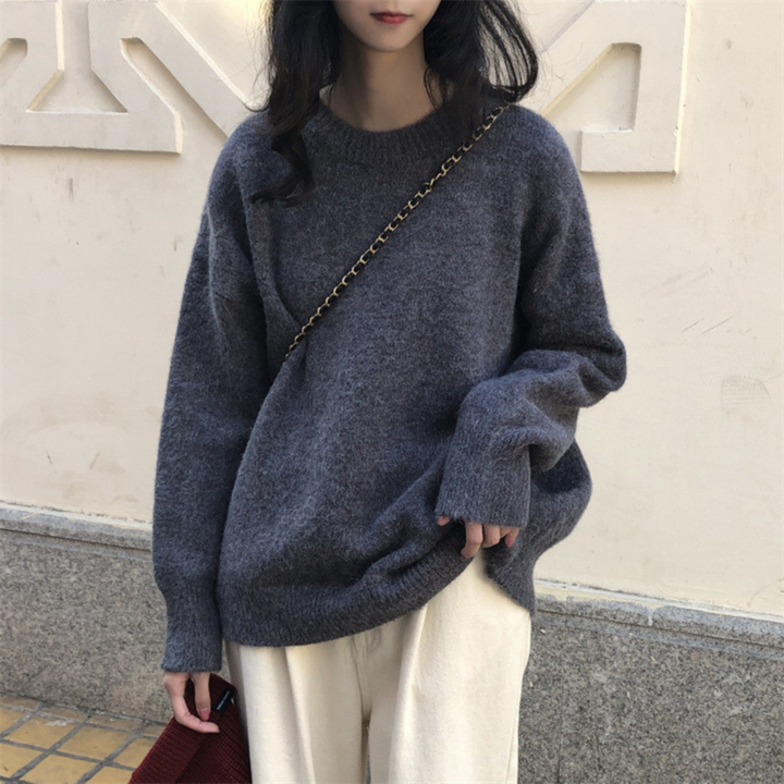 Dark gray casual long-sleeve sweater with round neck and ribbed cuffs and hem