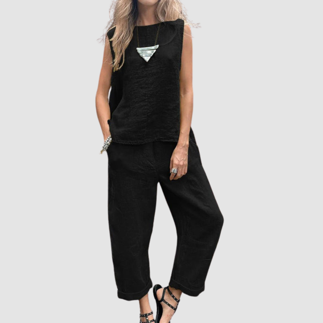 Lightweight two-piece summer set in black: sleeveless top and cropped drawstring pants.