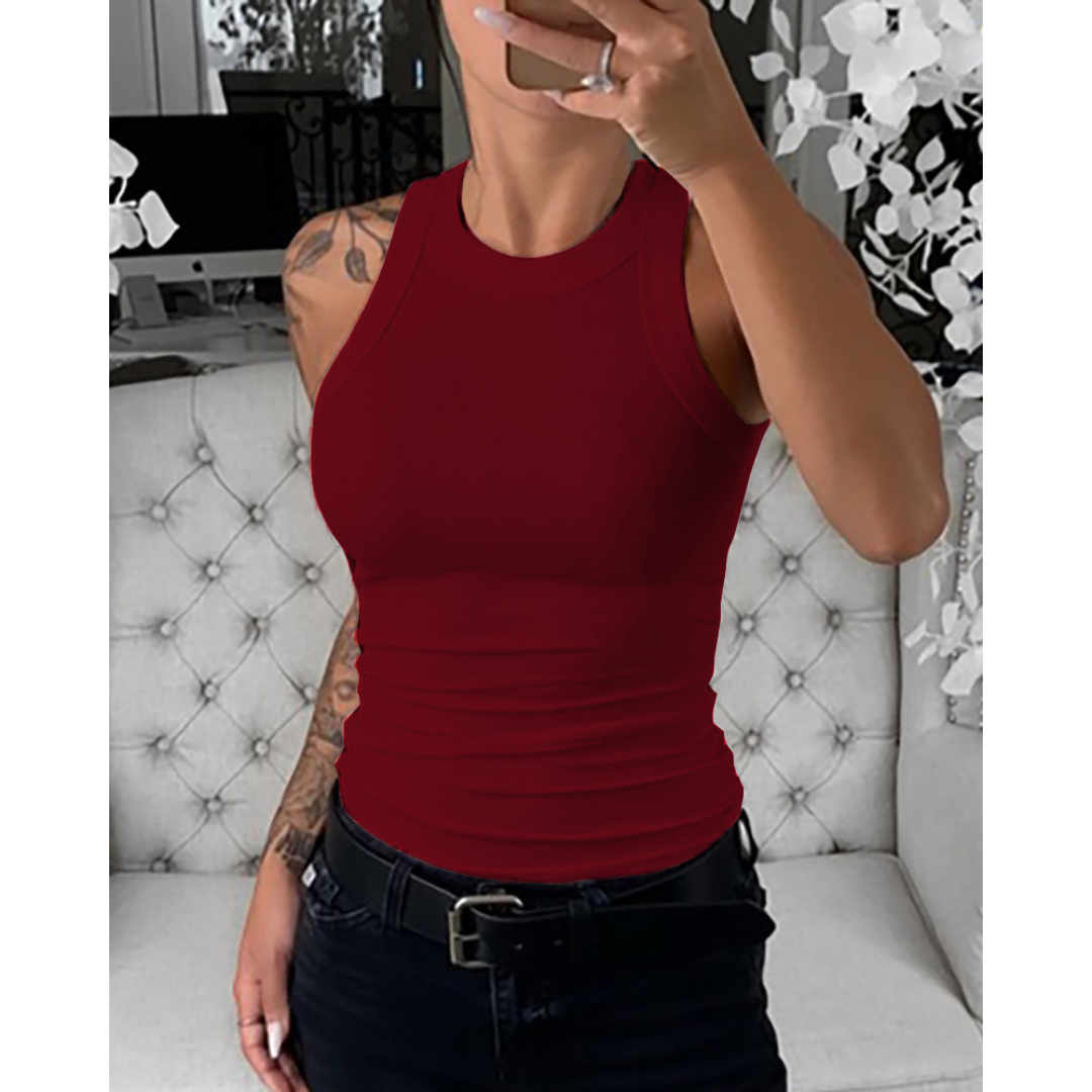 Everyday casual sleeveless pullover in claret red, round neckline, fitted stretch knit