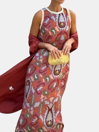 Sleeveless maxi dress in wine red with multicolor paisley print, crew neck