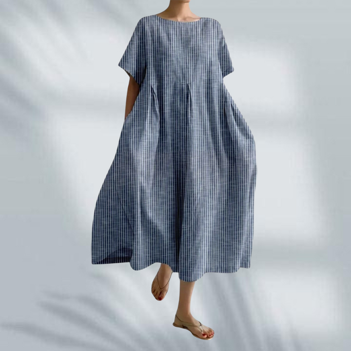 Light summer dress in blue with small vertical check, round neck, loose midi fit