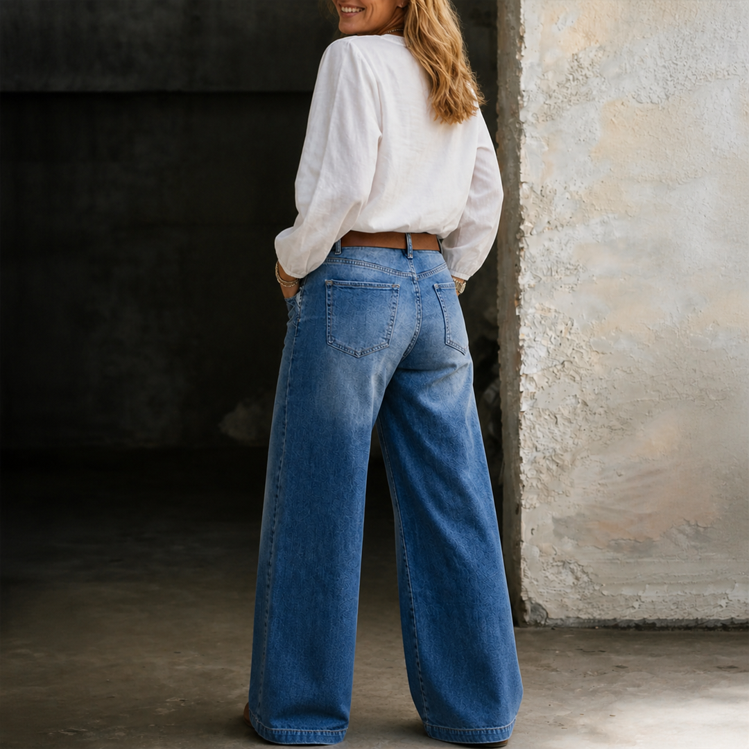Madie | Vintage High-Waisted Jeans Lawrence Toronto