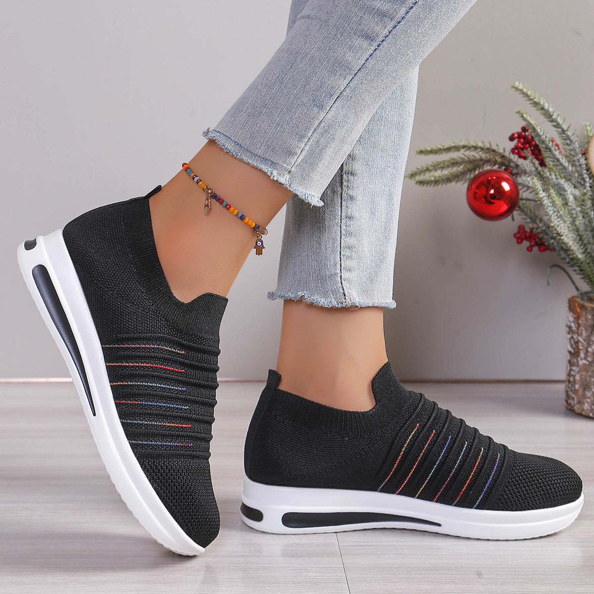 OLIVIA comfortable sneakers, black knit with striped detail and cushioned white sole
