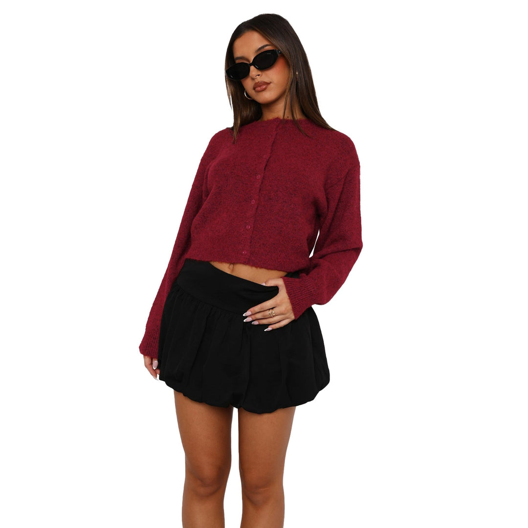 Burgundy cropped cardigan with long sleeves and front button placket