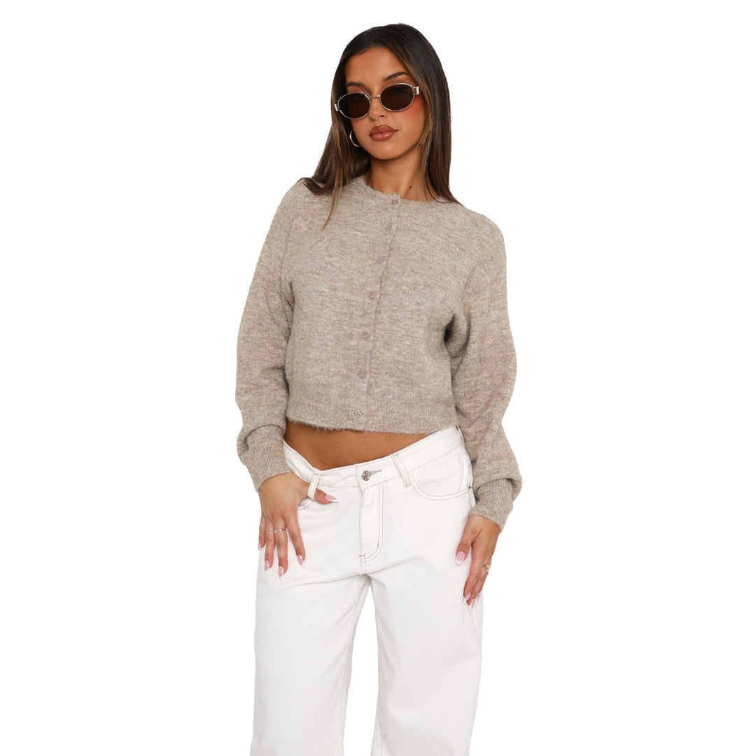 Heathered beige cropped cardigan with long sleeves and front button placket