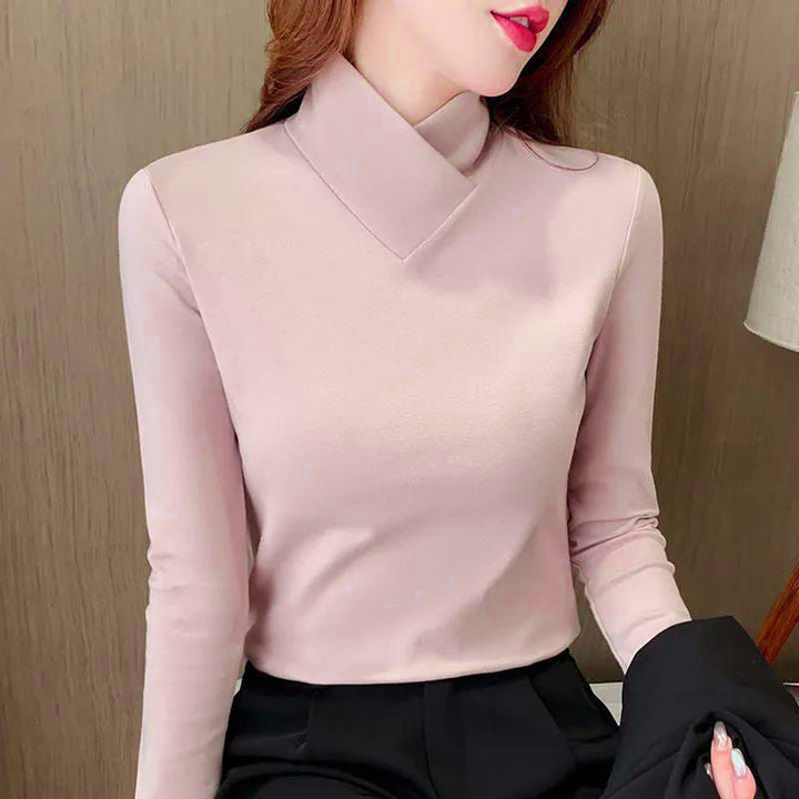Women’s ENORA™ top in blush pink, long sleeves, V-neck with high pointed collar