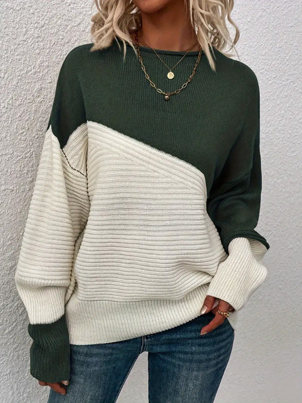 Two-tone knit sweater with round neck, long sleeves, dark green and cream color block