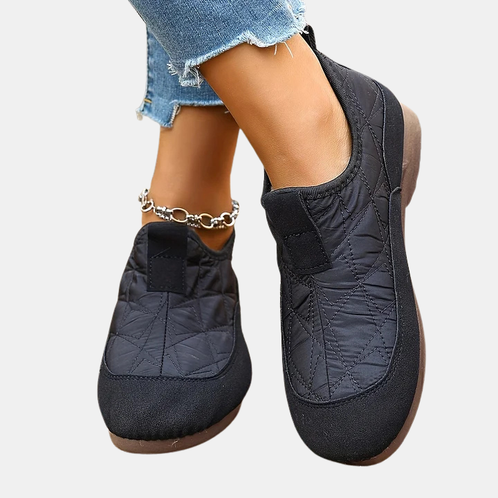Dannah non slip boots, black quilted slip-on with chunky brown outsole