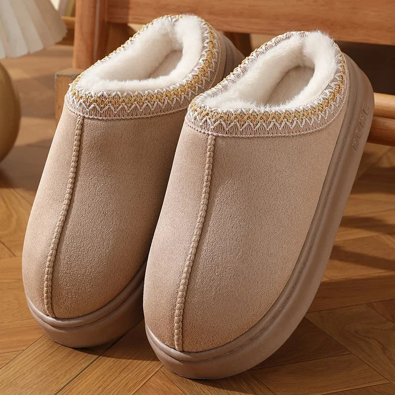 Light beige platform slippers with white faux-fur lining and stitched side panels