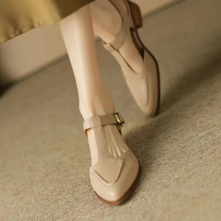 Cream buckle shoes with ankle strap and stitched rounded toe, low block heel