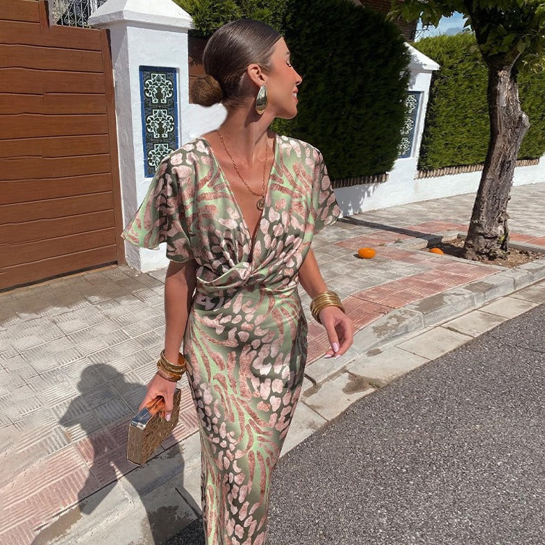 MAXINE silk dress with V-neck wrap and tied waist, short sleeves, multicolor floral pattern