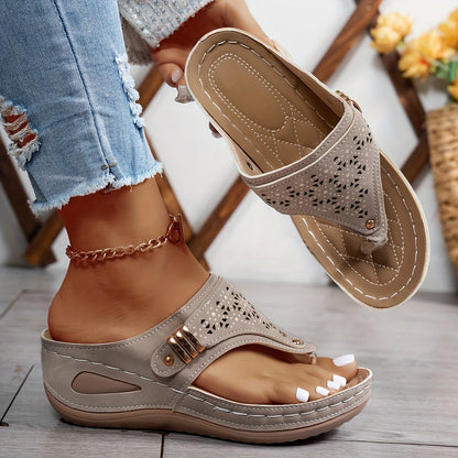 Orthopedic comfort sandals in gray, perforated upper with buckle strap and shock-absorbent sole