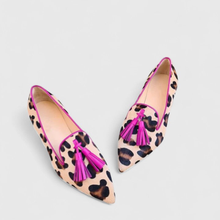 Classic comfort loafers in pink with leopard print and pink tassel detail