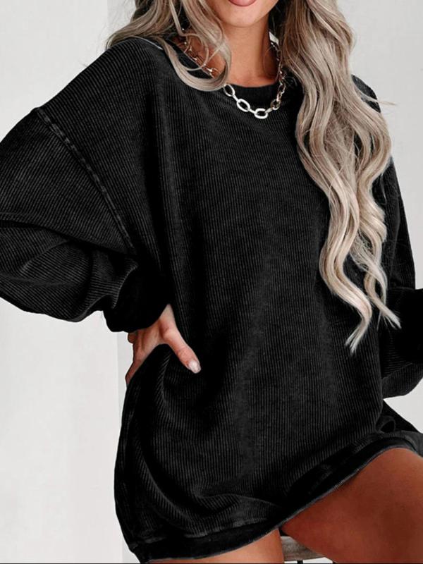 Drop-shoulder pullover sweatshirt, black corduroy texture, crew neck, long sleeves