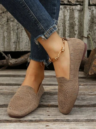 Khaki knit slip-on orthopedic shoes with chunky heel and gold chain ankle bracelet