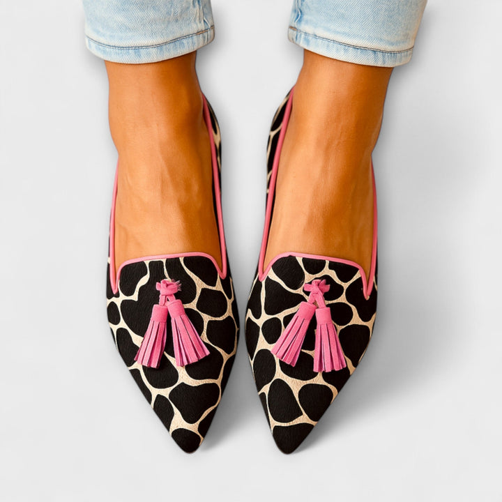 Steph elegant loafers with pink tassel, leopard print, pointed toe, slip-on