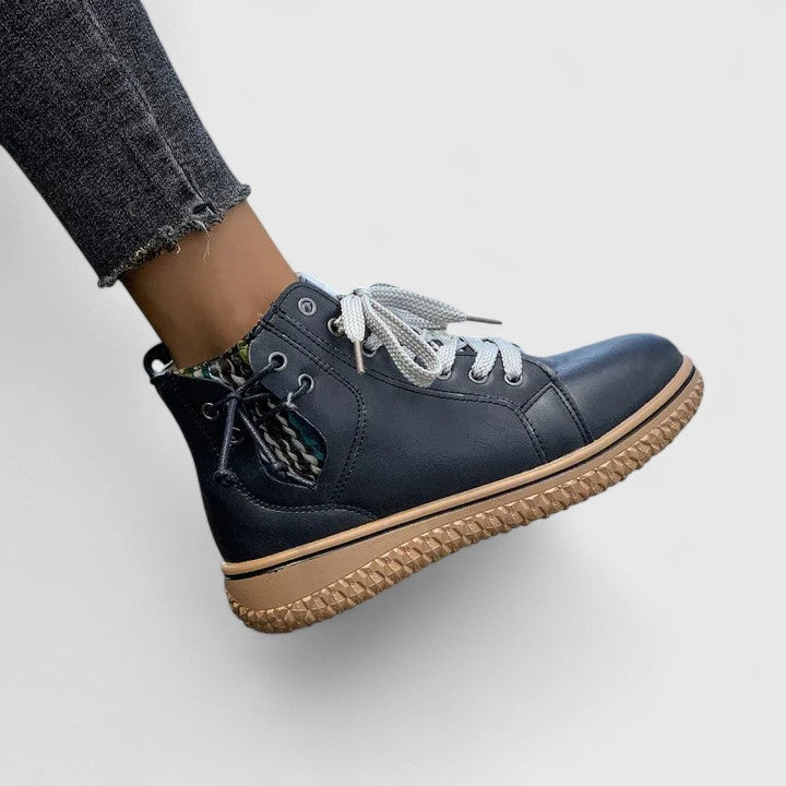 Navy high-cut orthopedic sneakers with lace-up and textured tan rubber sole
