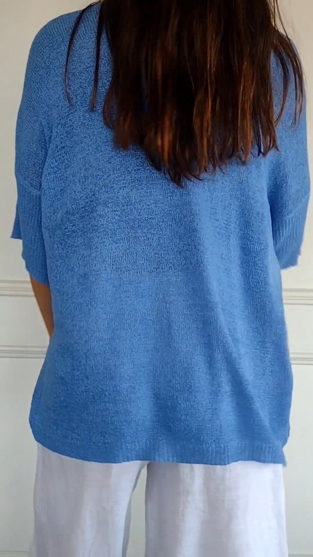 Women’s casual V-neck knit top in blue, 3/4 sleeves and relaxed fit