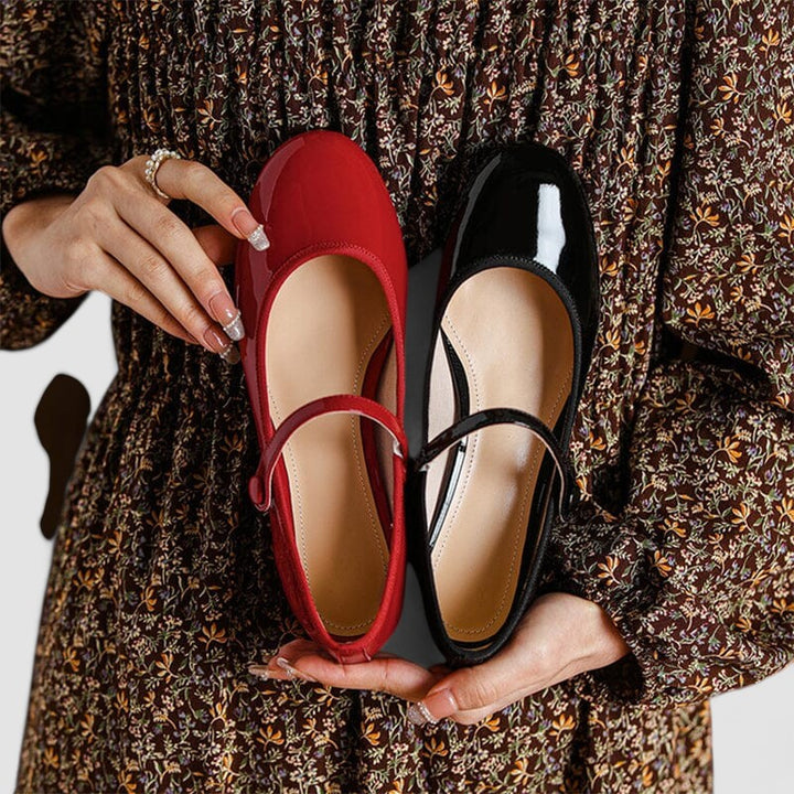 Mary Jane shoes set in red and black with ankle straps and chunky heels
