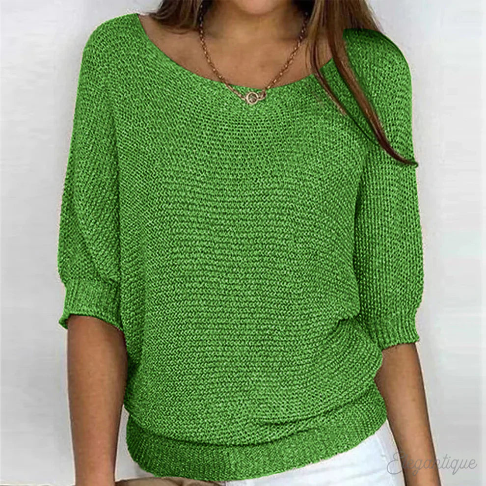 Lightweight knit sweater in green, scoop neck with small button, 3/4 sleeves